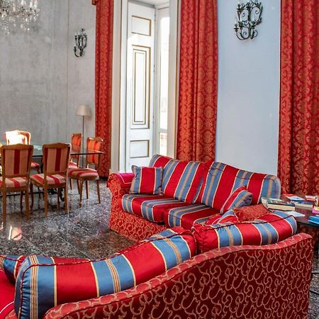 Le Stanze Del Vicere Boutique Hotel Napoli Eksteriør billede